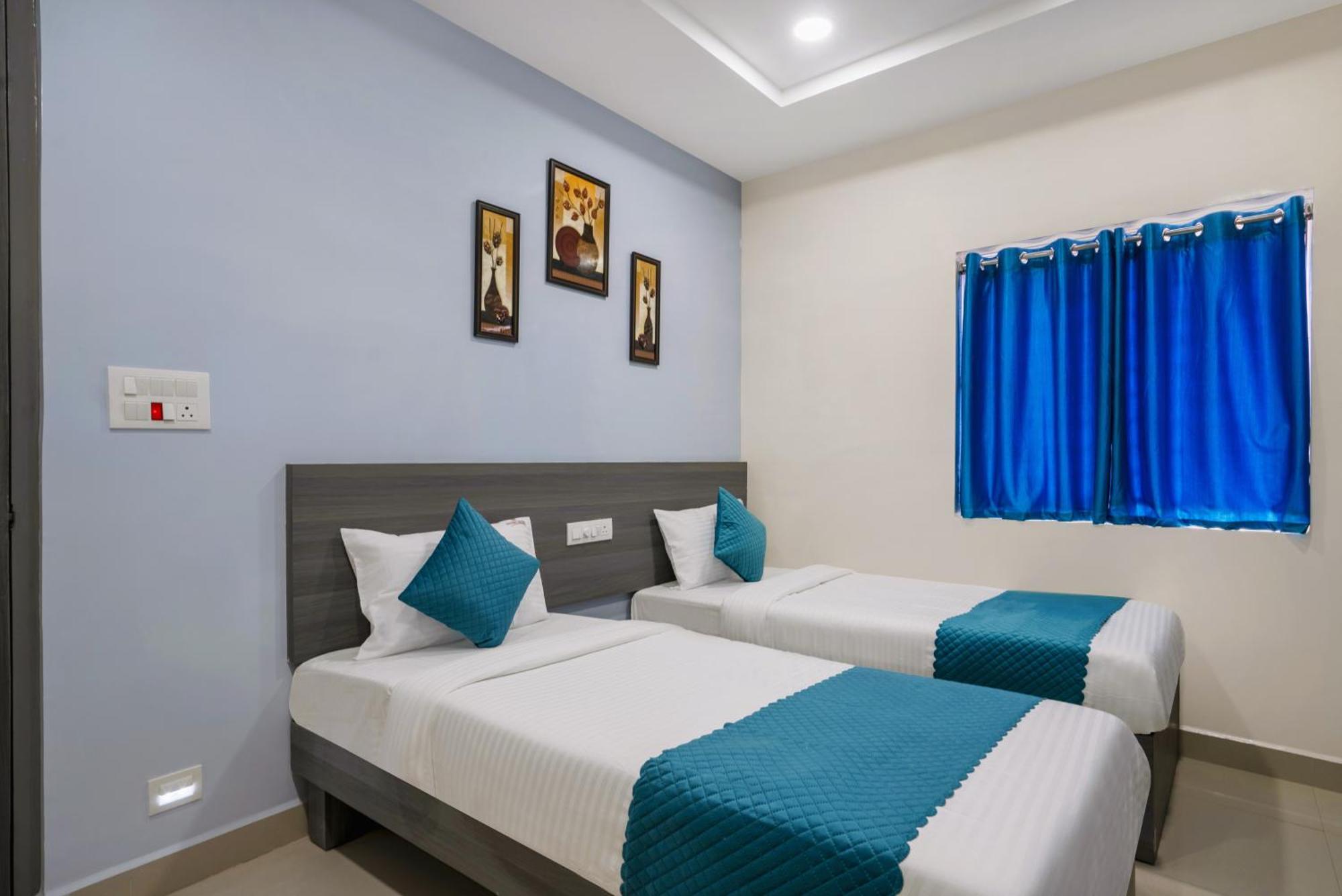 The Balcony Suites Haïdarabad Extérieur photo