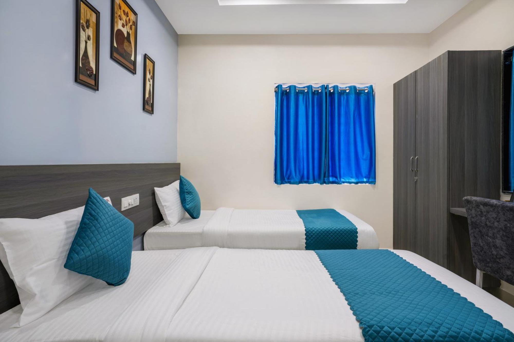 The Balcony Suites Haïdarabad Extérieur photo